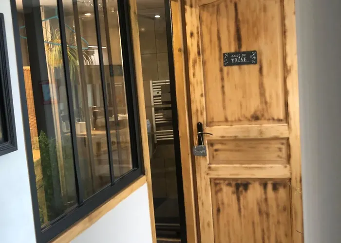 Alojamento de Acomodação e Pequeno-almoço L'atelier De Sophie Longueville (Calvados)